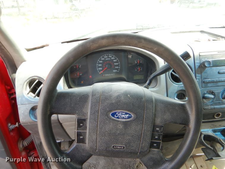 image for item ED9477 2005 Ford F150 pickup truck