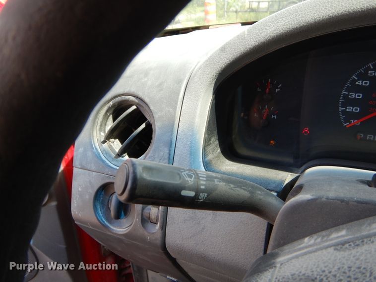 image for item ED9477 2005 Ford F150 pickup truck