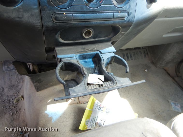 image for item ED9477 2005 Ford F150 pickup truck