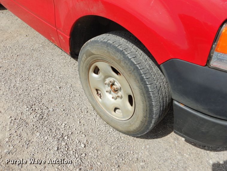 image for item ED9477 2005 Ford F150 pickup truck