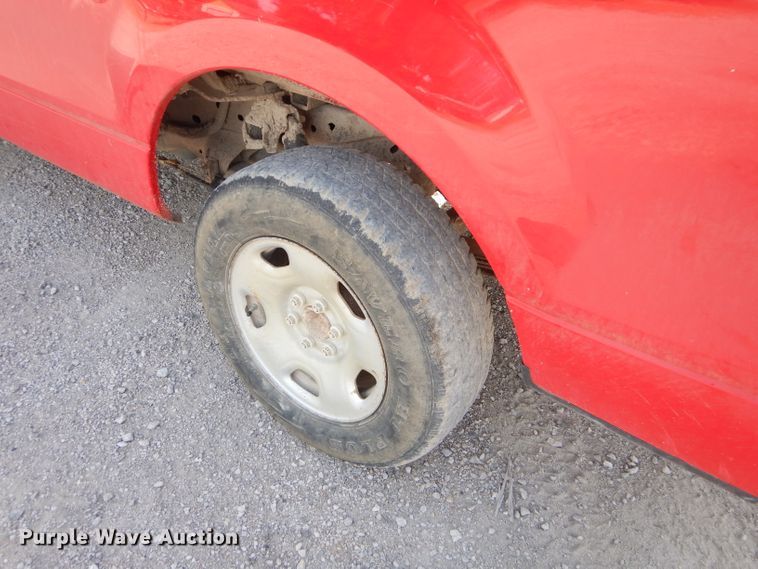 image for item ED9477 2005 Ford F150 pickup truck