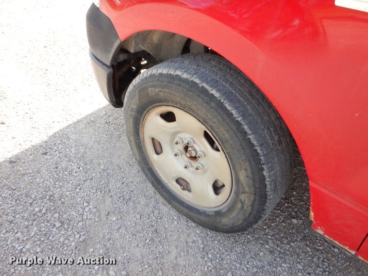 image for item ED9477 2005 Ford F150 pickup truck