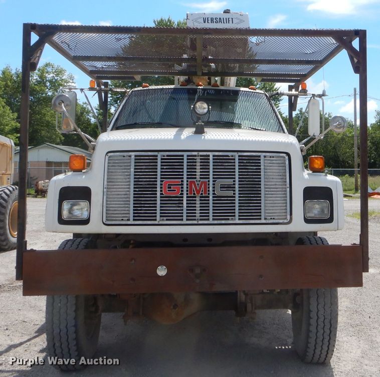 image for item ED9478 1994 GMC TopKick C6500 bucket truck