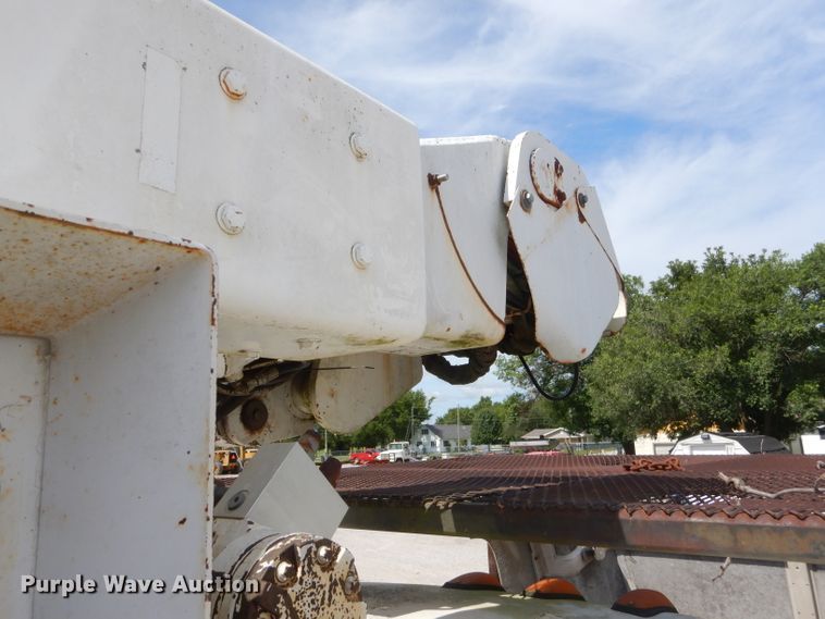 image for item ED9478 1994 GMC TopKick C6500 bucket truck