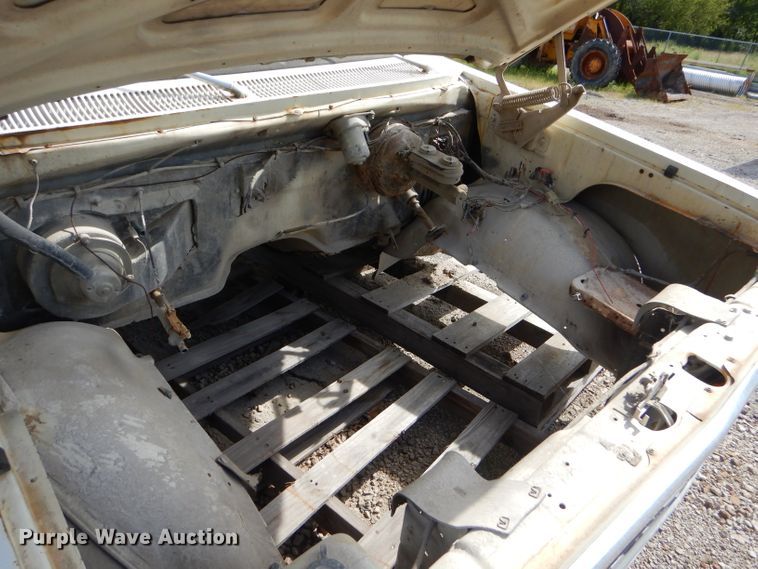 image for item ED9480 1980 Dodge Custom 300 cab