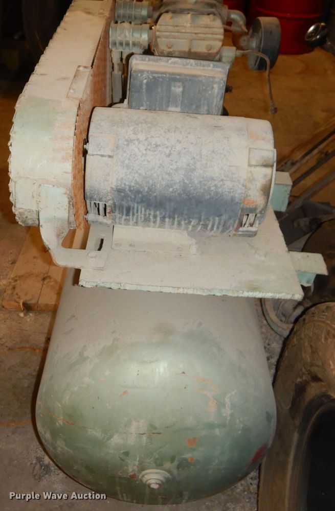 image for item ED9483 Air compressor