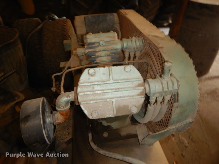 image for item ED9483 Air compressor