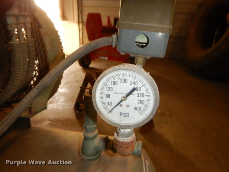 image for item ED9483 Air compressor