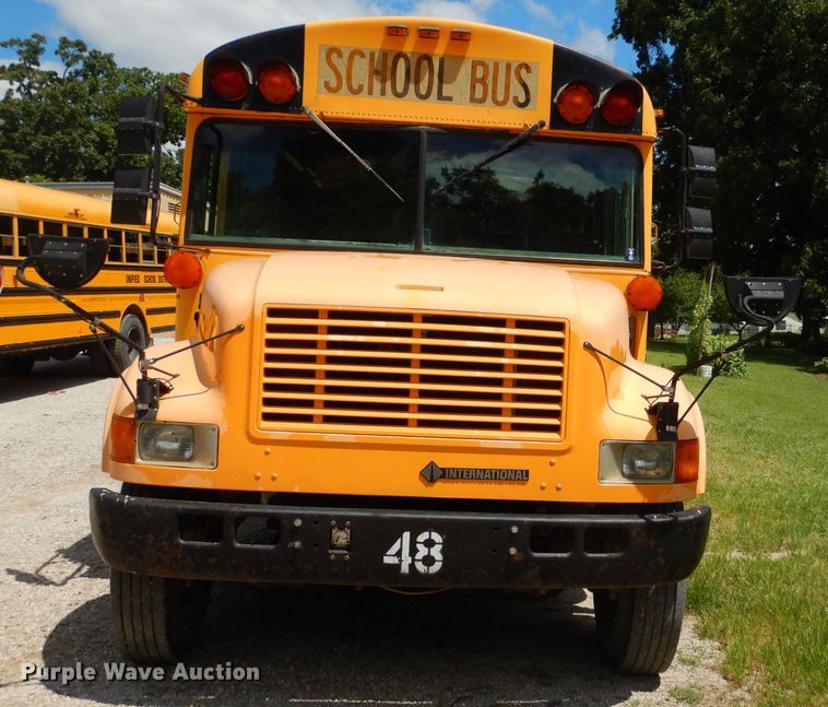 image for item ED9494 2000 International 3800 Thomas school bus