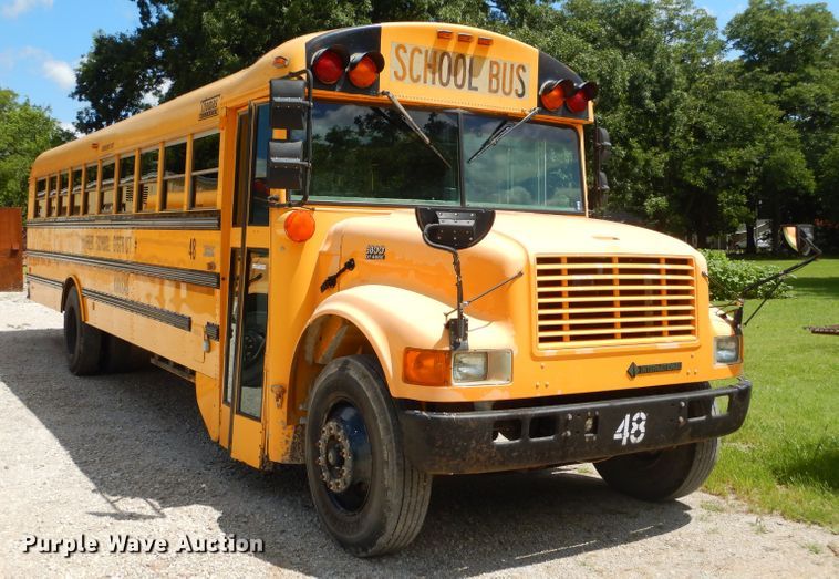 image for item ED9494 2000 International 3800 Thomas school bus