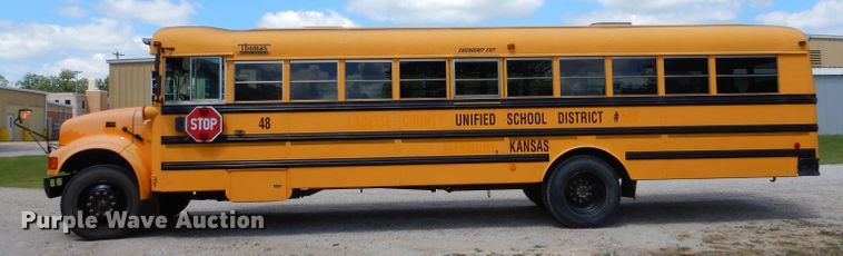 image for item ED9494 2000 International 3800 Thomas school bus