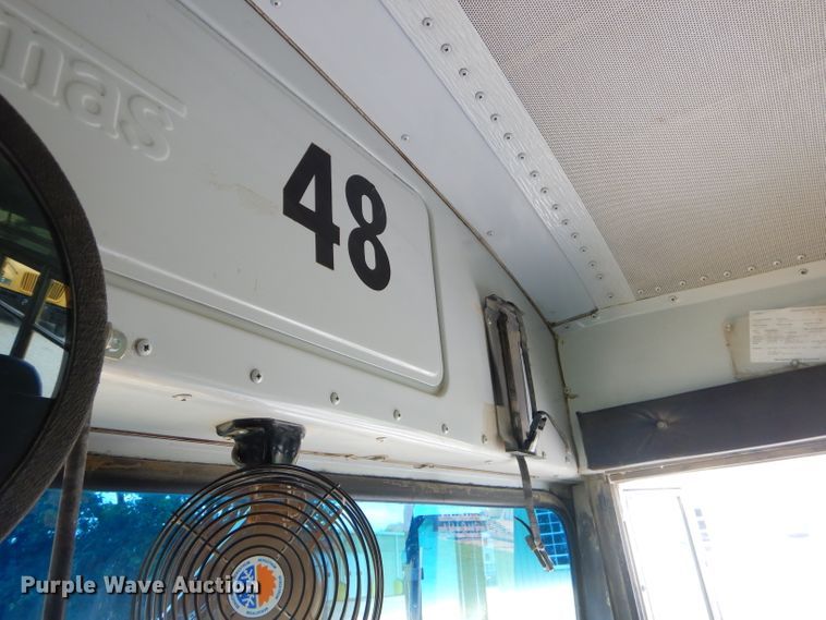 image for item ED9494 2000 International 3800 Thomas school bus