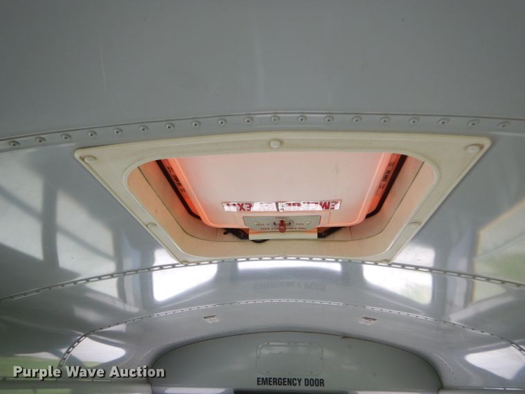 image for item ED9494 2000 International 3800 Thomas school bus