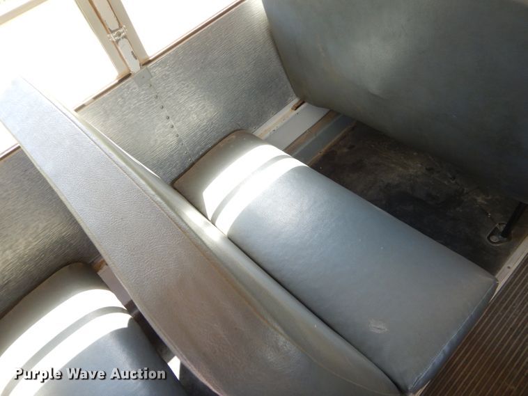 image for item ED9494 2000 International 3800 Thomas school bus