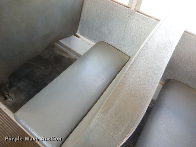 image for item ED9494 2000 International 3800 Thomas school bus