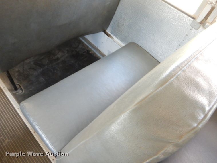 image for item ED9494 2000 International 3800 Thomas school bus