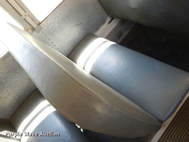 image for item ED9494 2000 International 3800 Thomas school bus