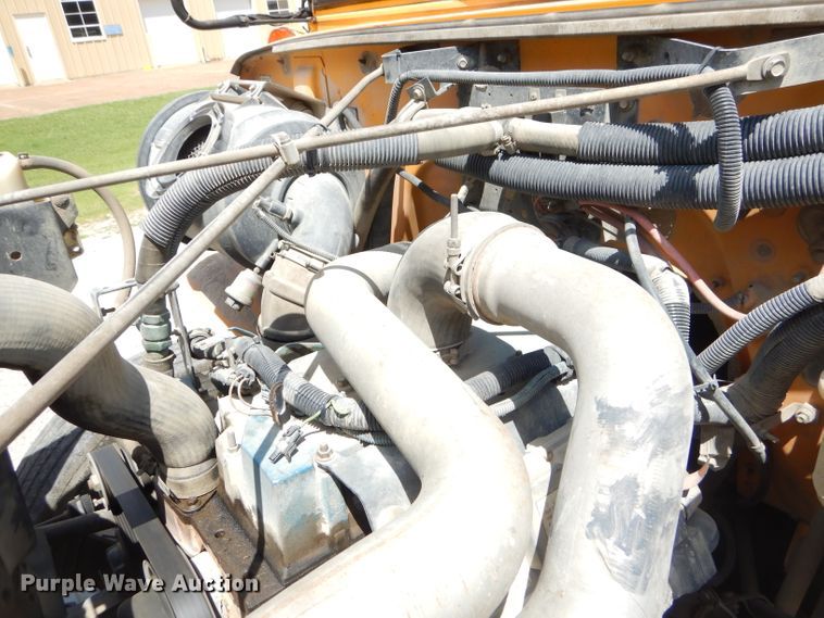 image for item ED9494 2000 International 3800 Thomas school bus