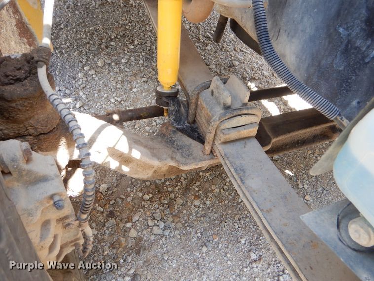 image for item ED9494 2000 International 3800 Thomas school bus