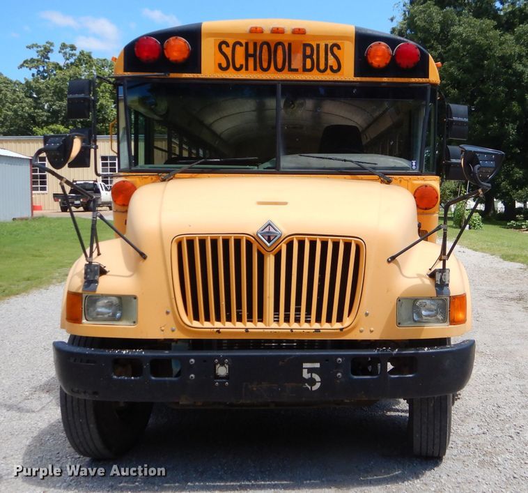 image for item ED9495 2002 International CE Thomas school bus