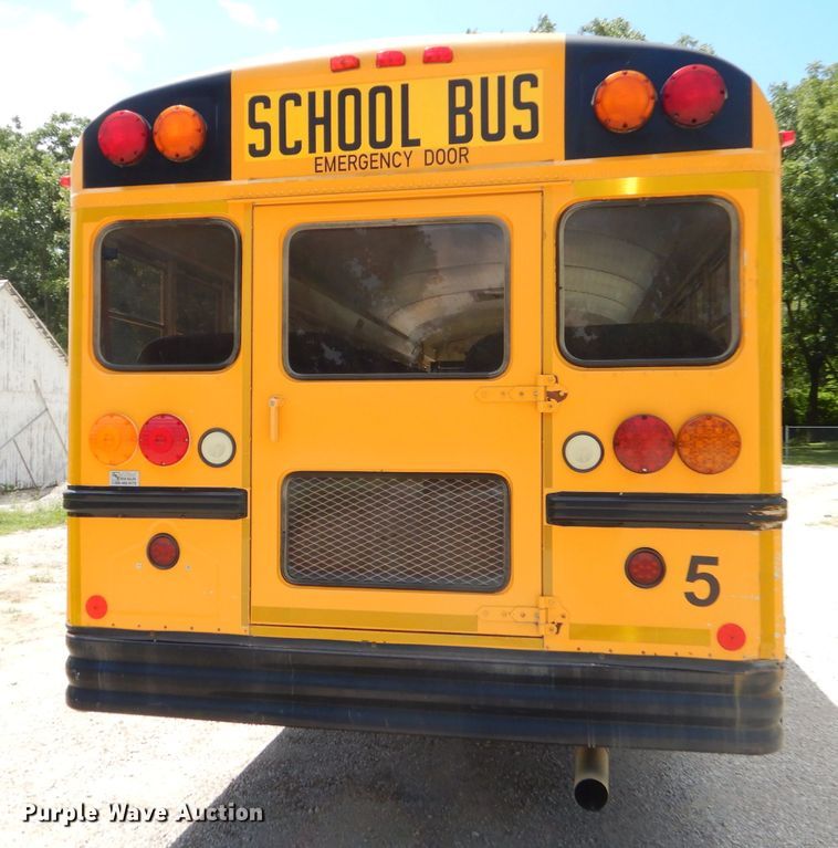 image for item ED9495 2002 International CE Thomas school bus