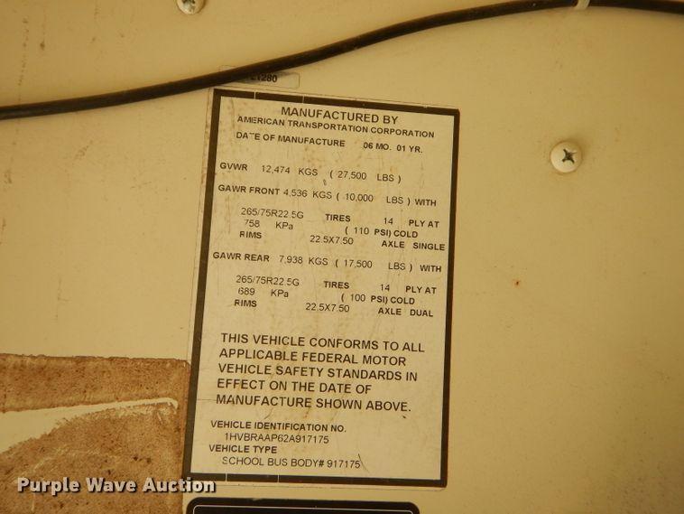 image for item ED9495 2002 International CE Thomas school bus