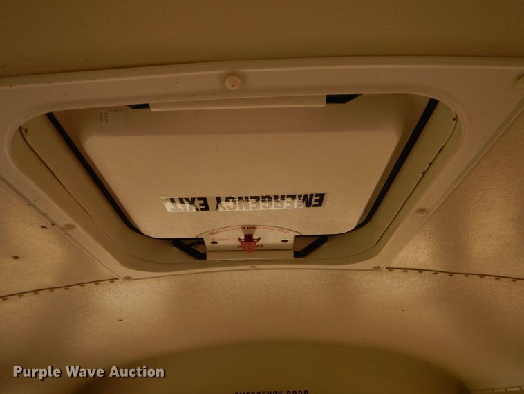 image for item ED9495 2002 International CE Thomas school bus