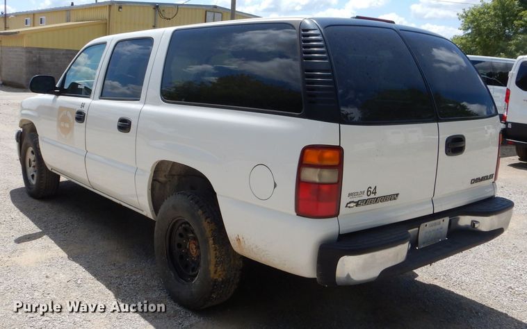 image for item ED9496 2001 Chevrolet Suburban C1500 SUV