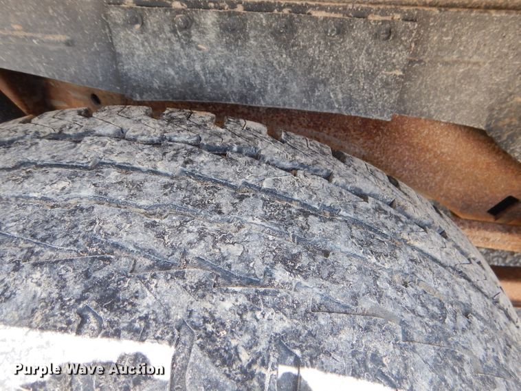 image for item ED9496 2001 Chevrolet Suburban C1500 SUV