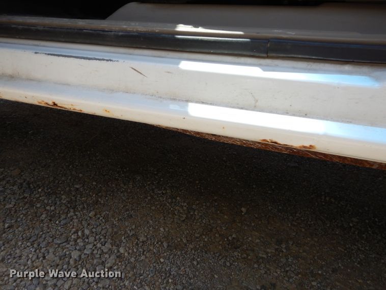 image for item ED9496 2001 Chevrolet Suburban C1500 SUV