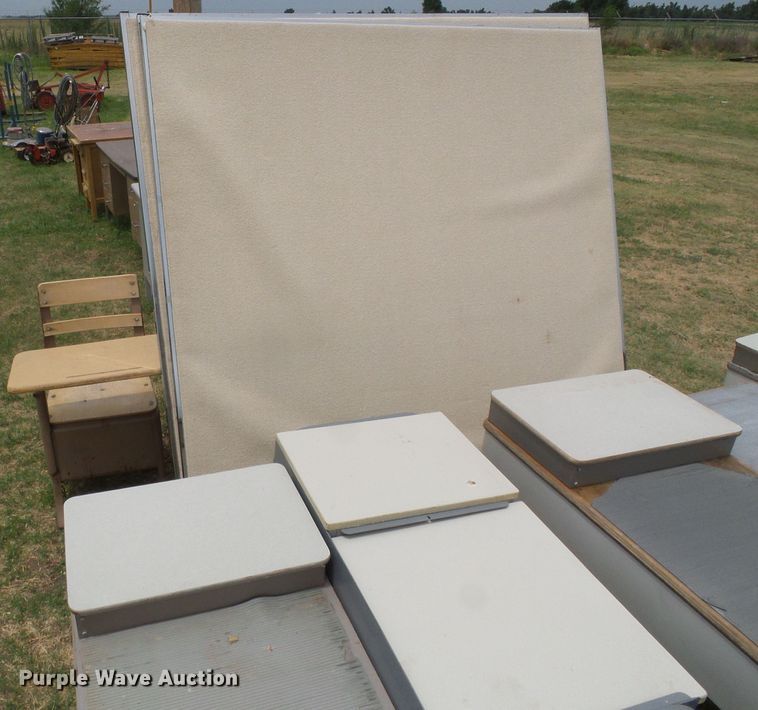 image for item EQ9126 Furniture