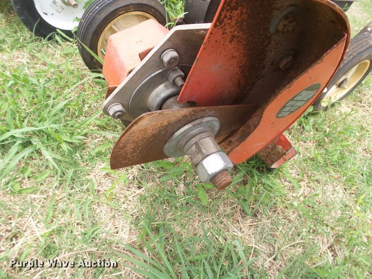 image for item EQ9127 (2) floor buffers