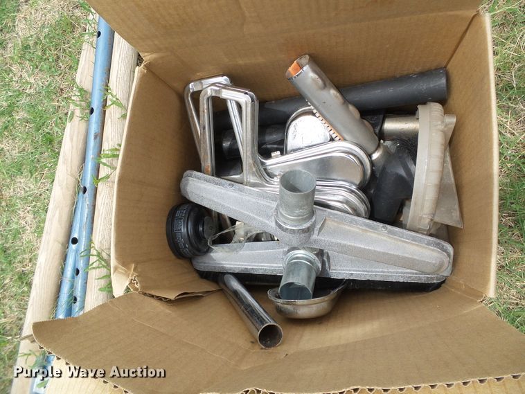 image for item EQ9127 (2) floor buffers