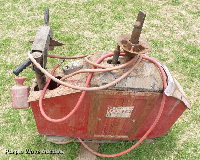 image for item EQ9128 Coats 10X10 Super Powerman tire machine