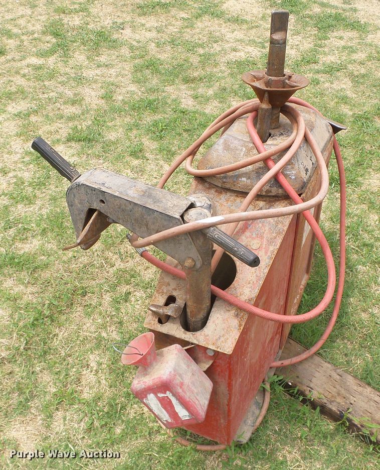 image for item EQ9128 Coats 10X10 Super Powerman tire machine