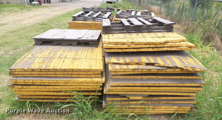 image for item EQ9130 Approximately 66 insulation panels