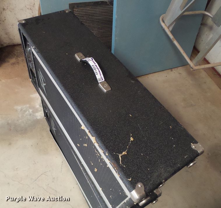 image for item EQ9133 Speakers and amplifiers