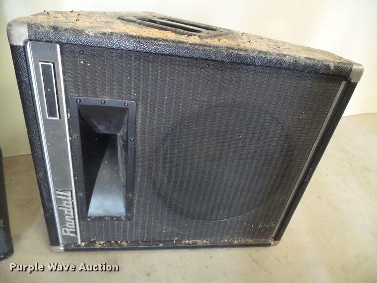 image for item EQ9133 Speakers and amplifiers