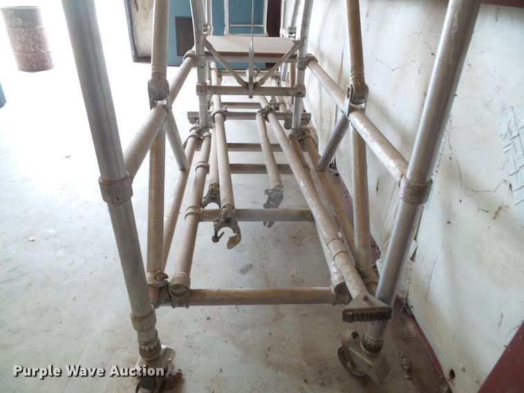 image for item EQ9134 Tall E Scope 524 scaffolding