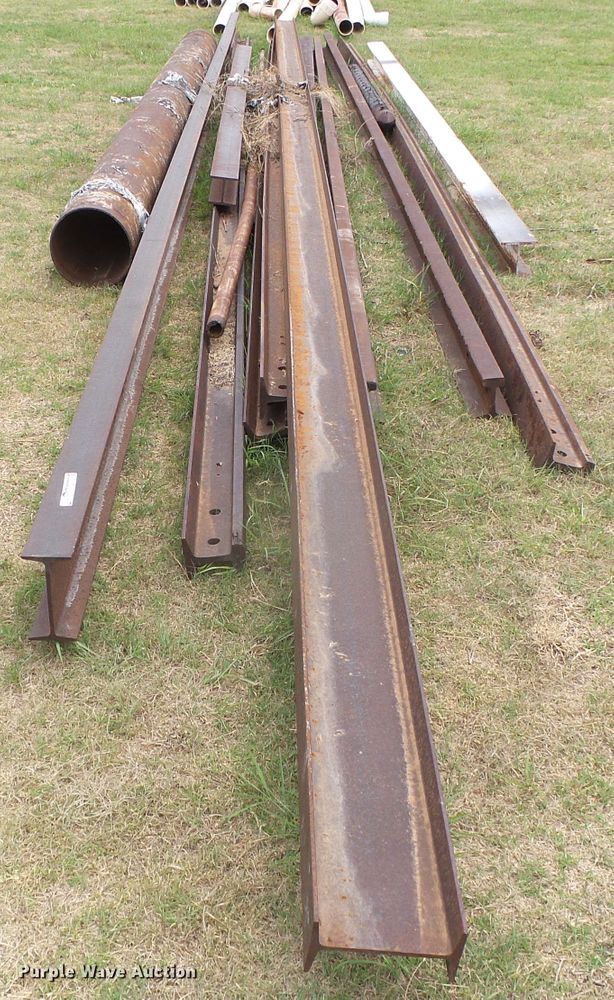 image for item EQ9135 (4) garage door panels