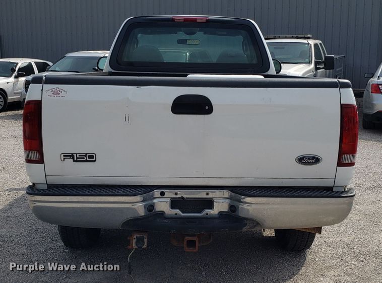 image for item ET9794 2003 Ford F150 pickup truck