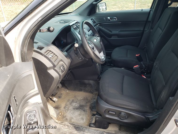 image for item ET9795 2013 Ford Explorer Police Interceptor SUV