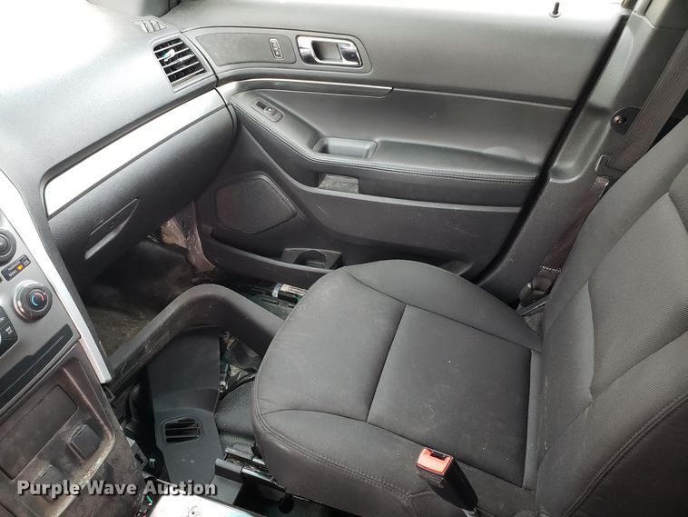 image for item ET9795 2013 Ford Explorer Police Interceptor SUV