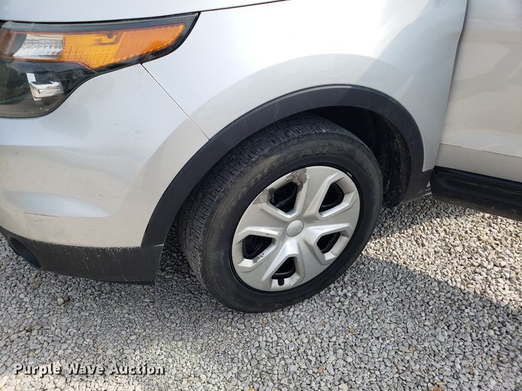 image for item ET9795 2013 Ford Explorer Police Interceptor SUV