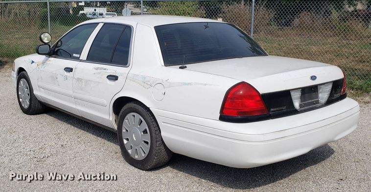 image for item ET9796 2008 Ford Crown Victoria Police Interceptor