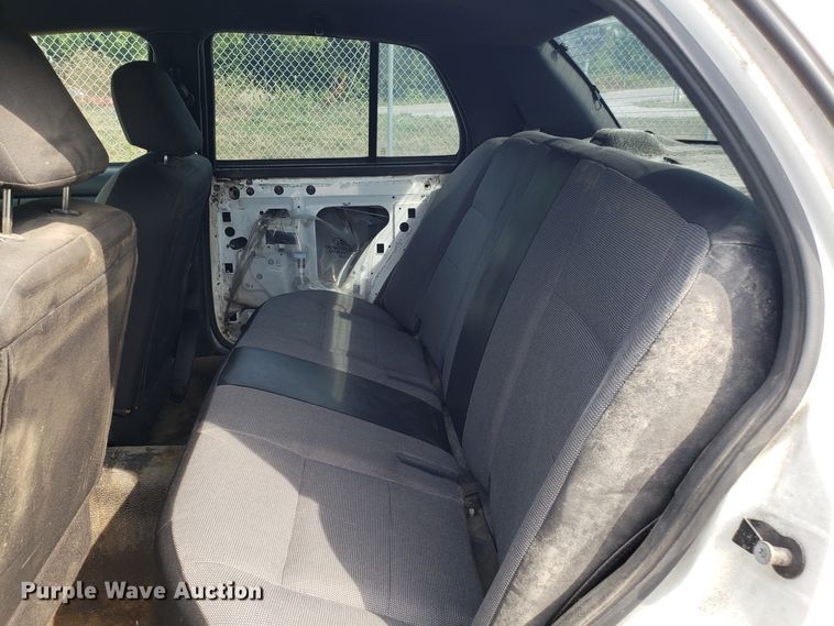 image for item ET9796 2008 Ford Crown Victoria Police Interceptor