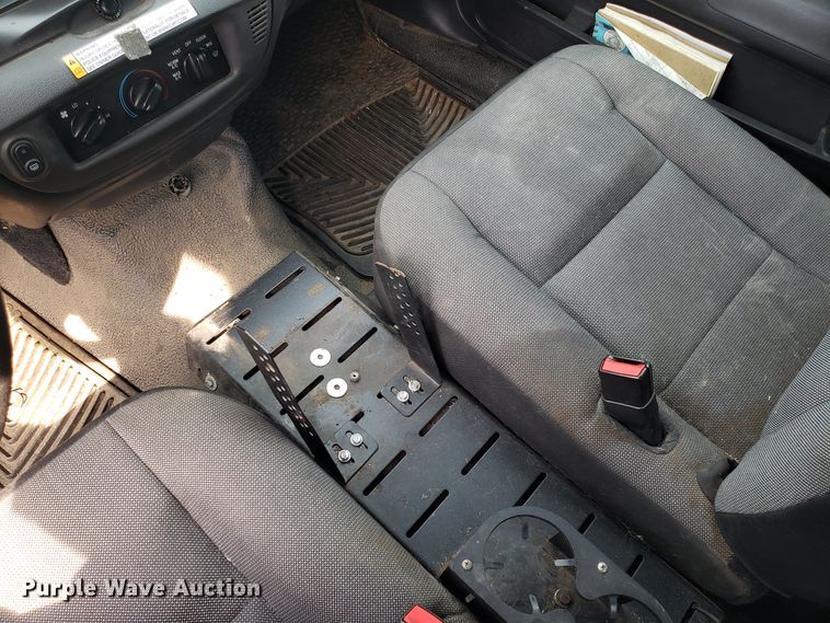 image for item ET9796 2008 Ford Crown Victoria Police Interceptor