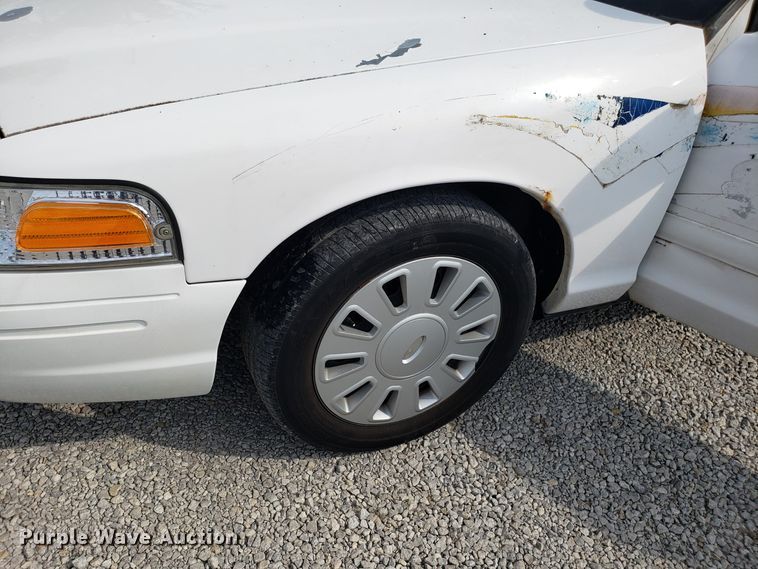 image for item ET9796 2008 Ford Crown Victoria Police Interceptor