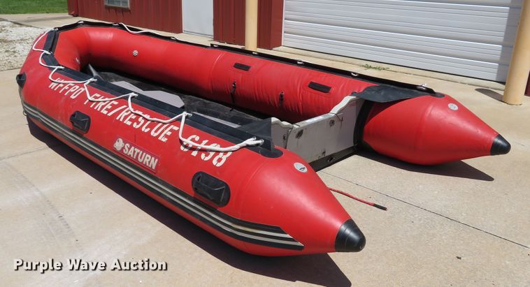 image for item EV9678 Saturn HD430 inflatable boat