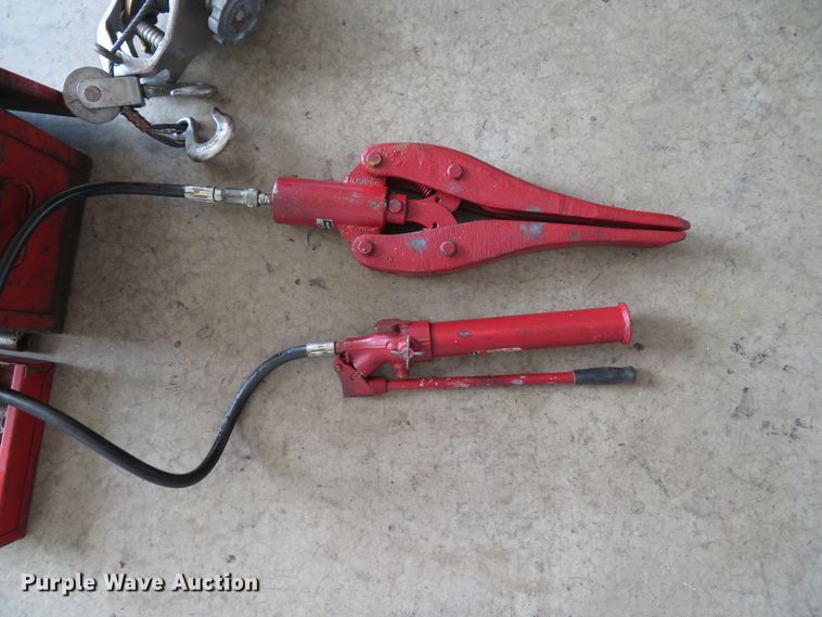 image for item EV9689 Extricator Professional RS10 rescue set